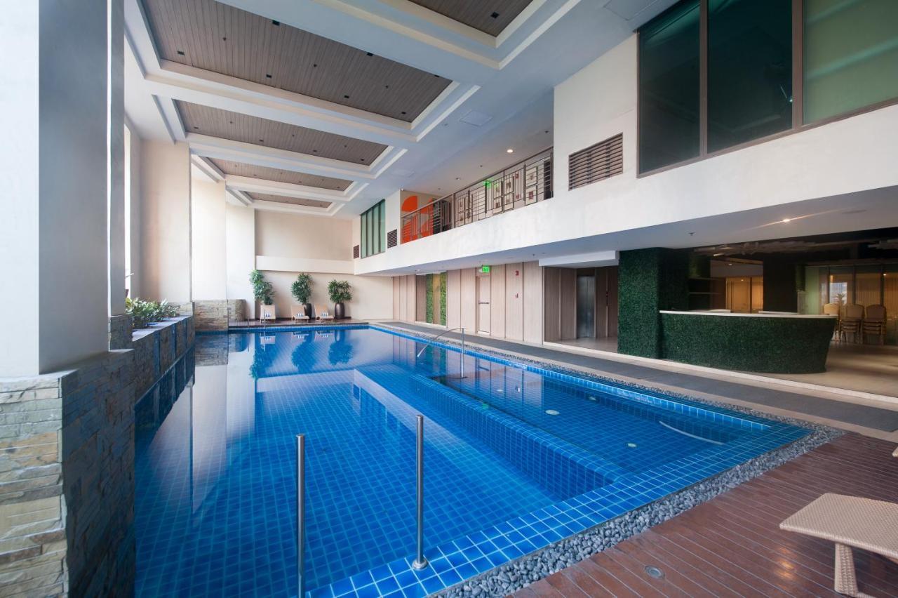 Kl Serviced Residences Managed By Hii Makati City Exterior photo