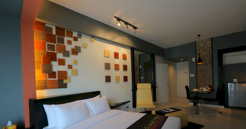 Kl Serviced Residences Managed By Hii Makati City Exterior photo