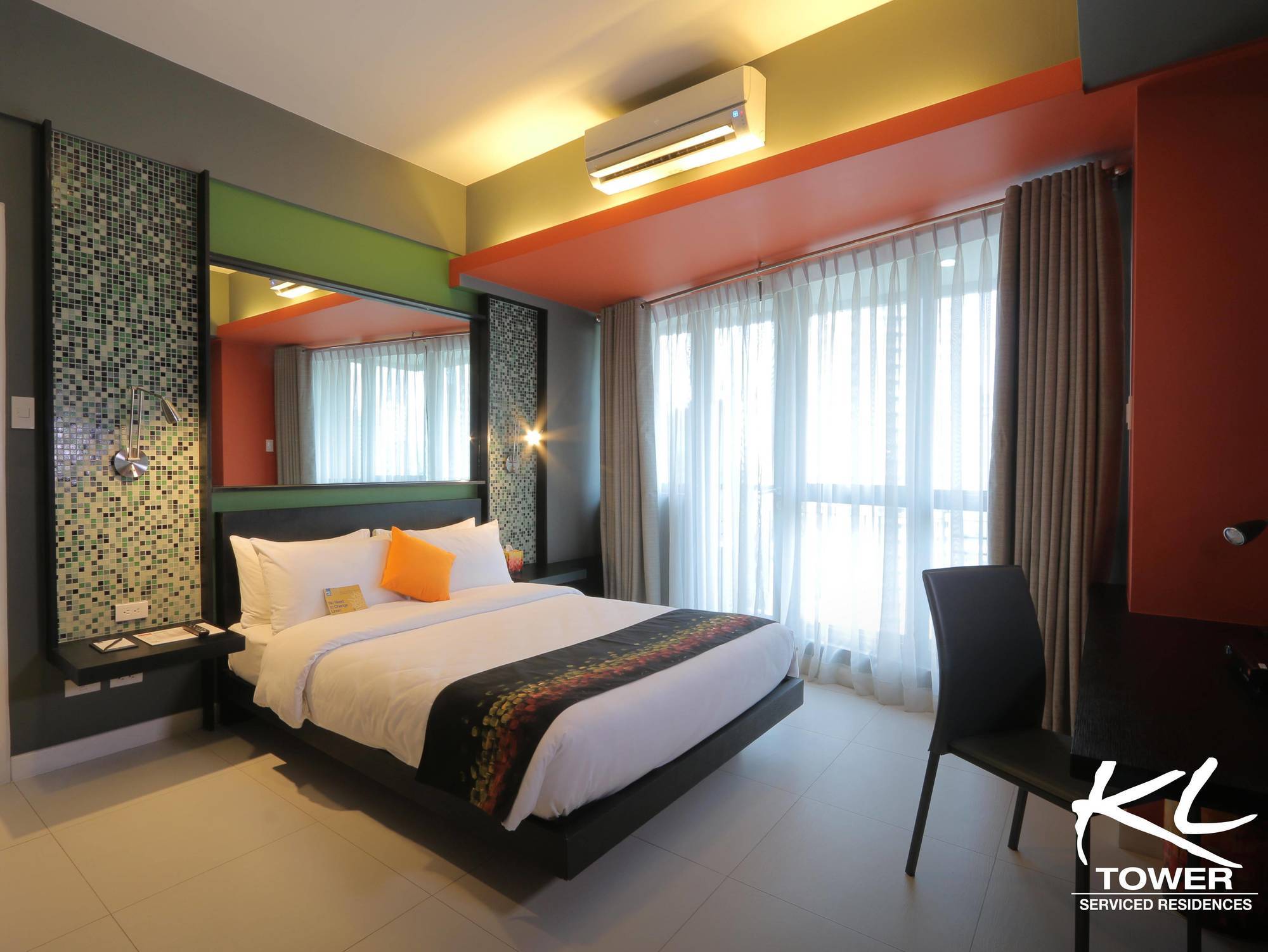 Kl Serviced Residences Managed By Hii Makati City Exterior photo